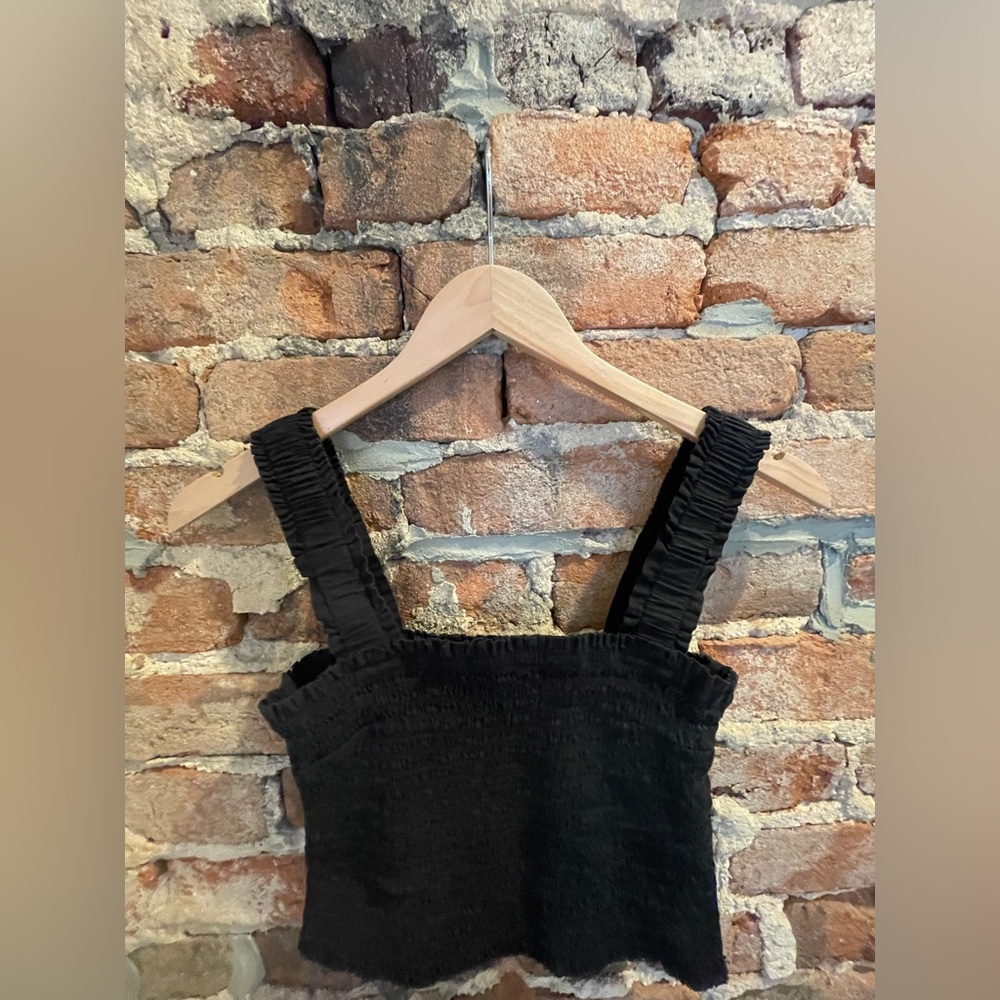 Black Ruched Crop Top